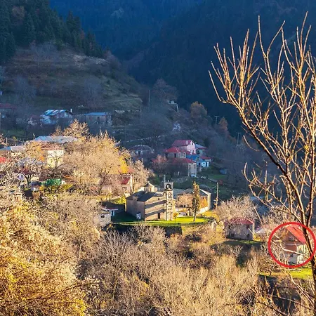 Σπίτι διακοπών Krania House #petrilo #argithea #agrafa Charis